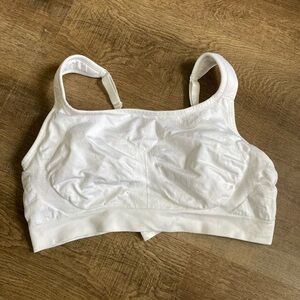 Jockey White Comfort Sports Bra Medium Support Size 2Xl